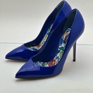 DOLCE&GABBANA HEELS 👠 39.5 italy 🇮🇹 WORN ONCE INDOOR FOR 1 hour